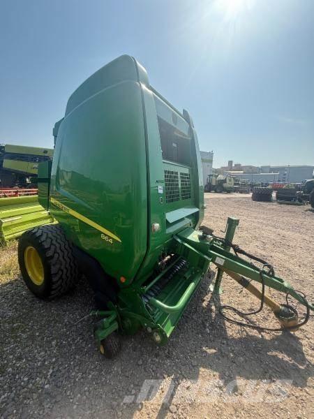 John Deere 864 Pyöröpaalaimet