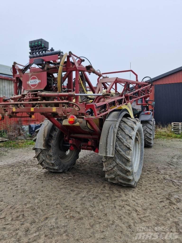 Hardi Commander 3200 Hinattavat ruiskut