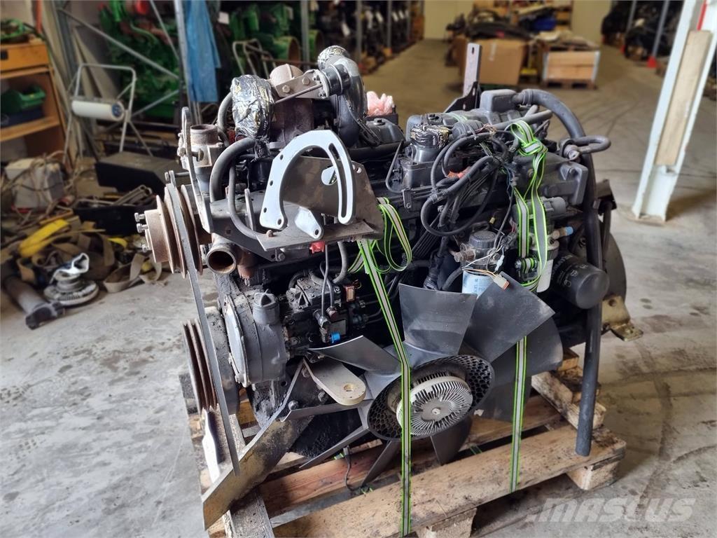 Sisu 74 EWA Moottorit