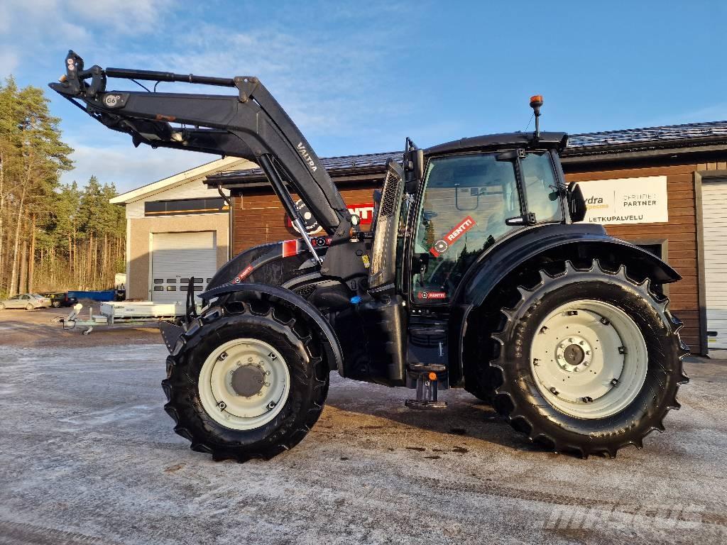 Valtra T 145 Active Traktorit