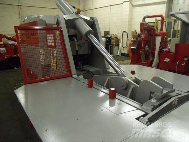 McIntyre Metal Baler Teollisuuden paalaimet