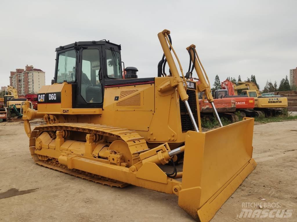 CAT D 6 G Telaketjupuskutraktorit