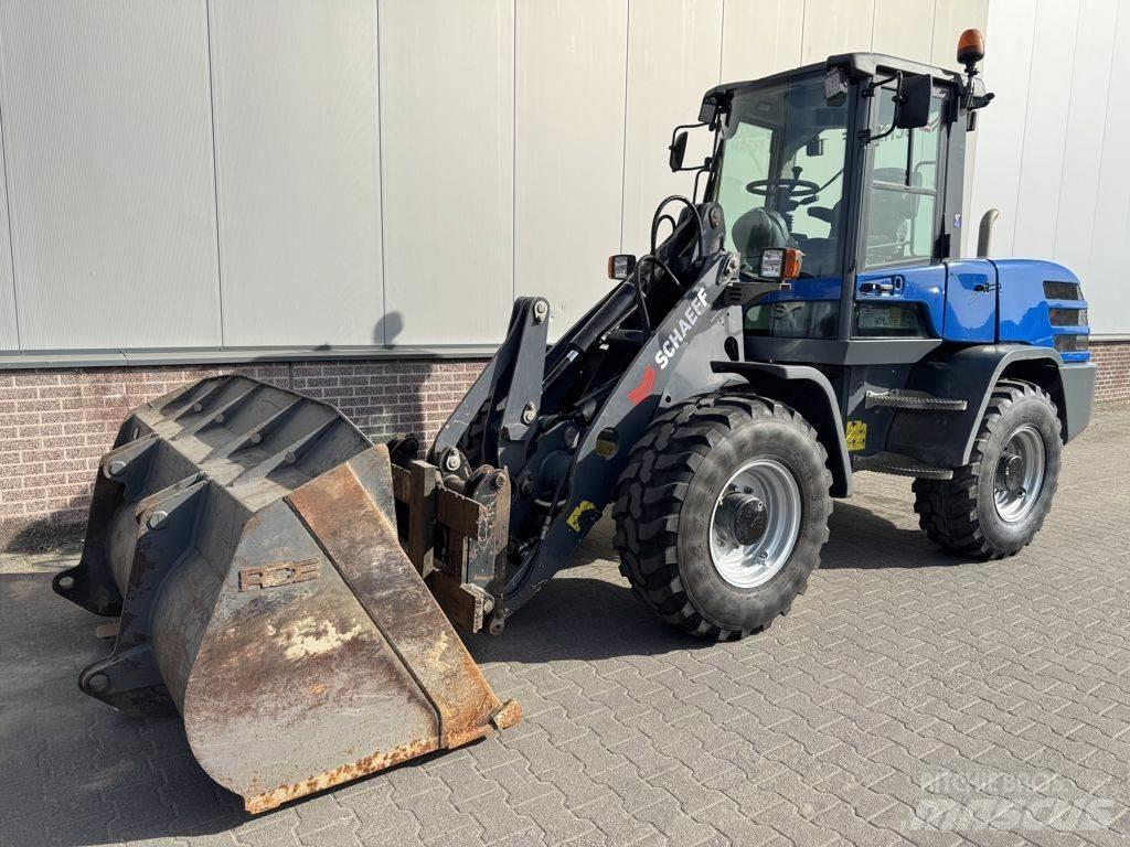 Schaeff TL100 Pyöräkuormaajat