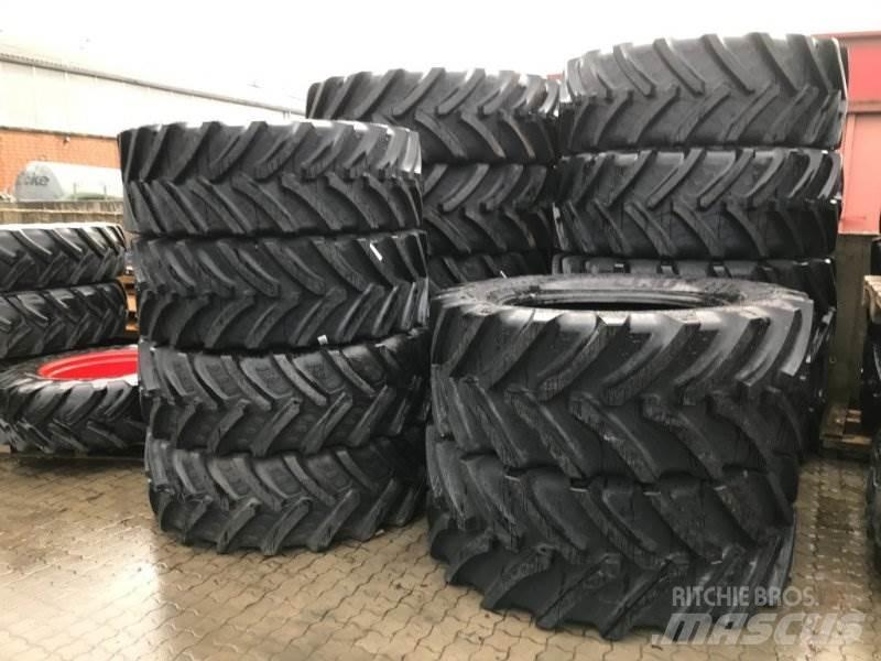 BKT 650/85R38 Renkaat ja vanteet