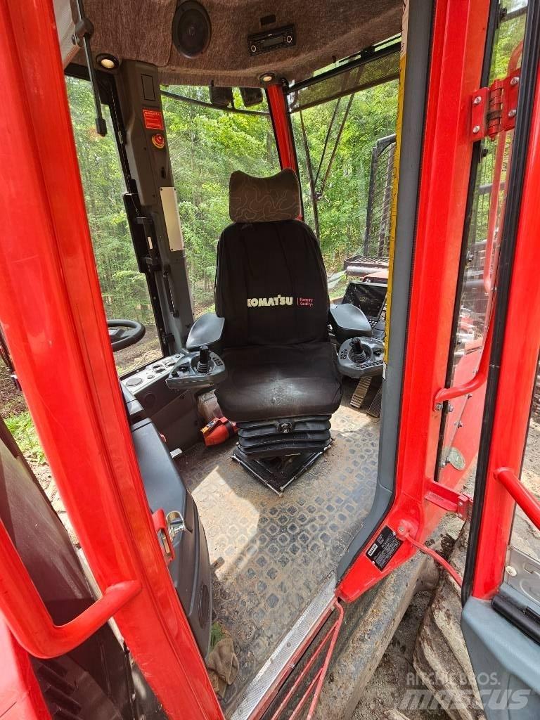 Komatsu 875 Kuormatraktorit