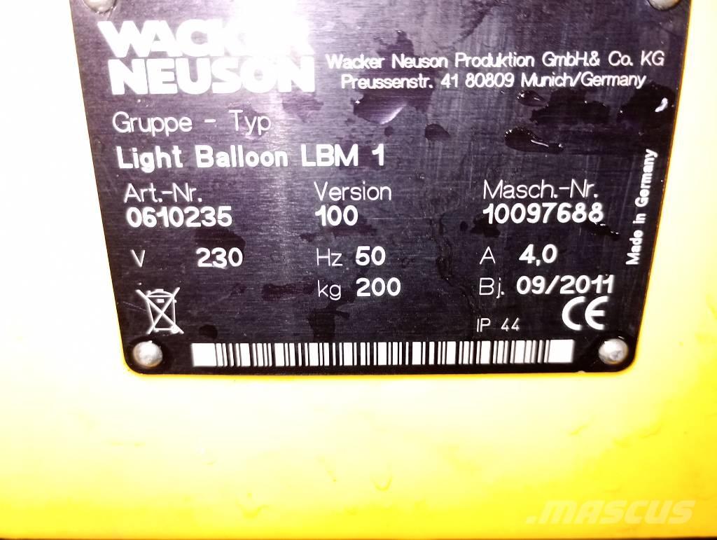 Wacker Neuson LBM 1 Valopylväät