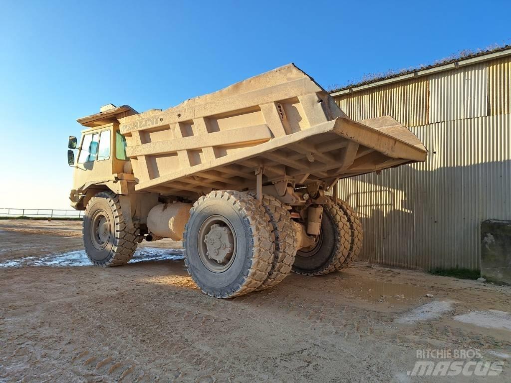 Perlini D655E Maansiirtoautot