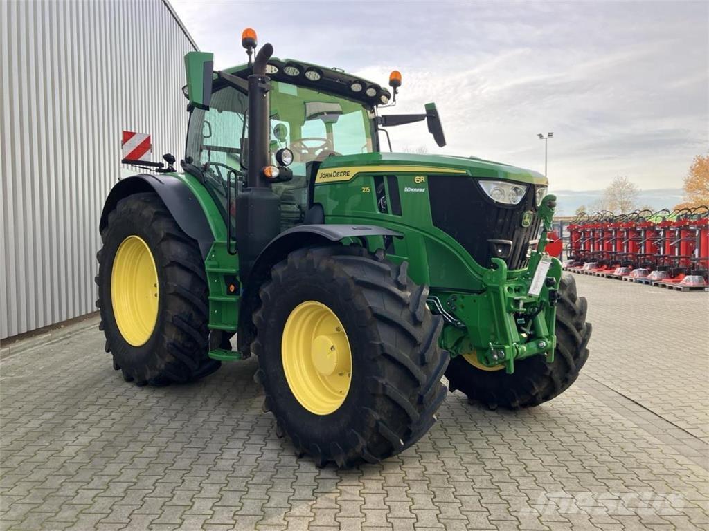 John Deere 6R 215 Traktorit