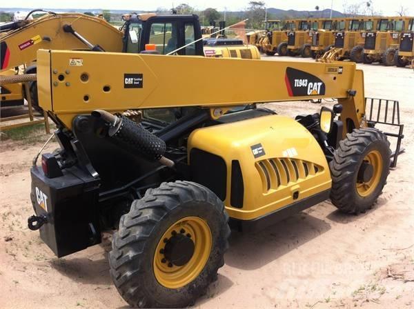 CAT TL943 (M51936) Kurottajat