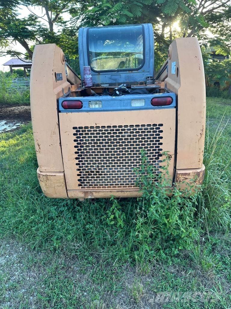 CASE SR 250 Liukuohjatut kuormaajat
