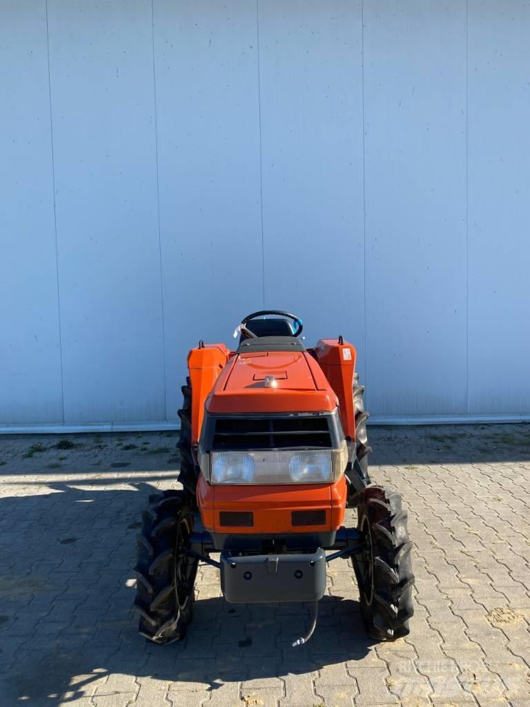 Kubota GL21 Taajamatraktorit