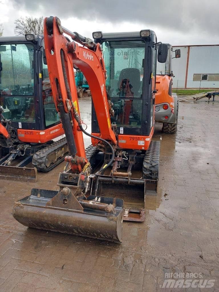 Kubota KX 019-4 Minikaivukoneet < 7t