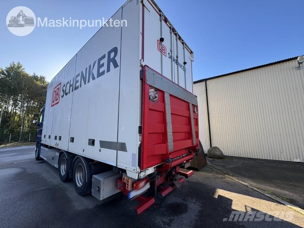 DAF FAS XF530Z Umpikorikuorma-autot
