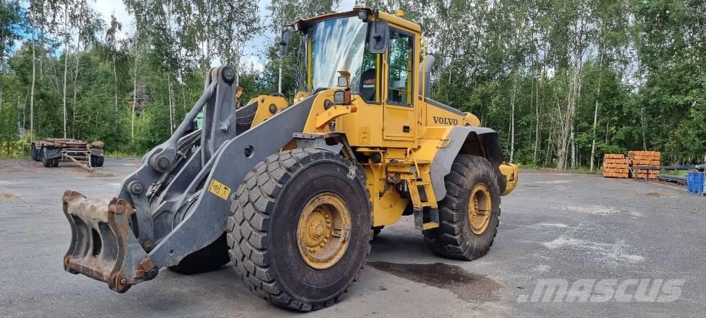 Volvo 120e Pyöräkuormaajat