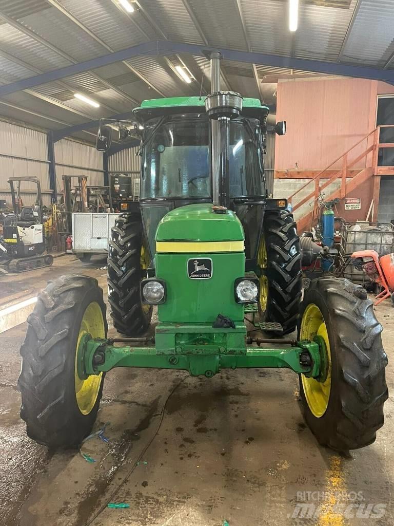 John Deere 2650 Traktorit