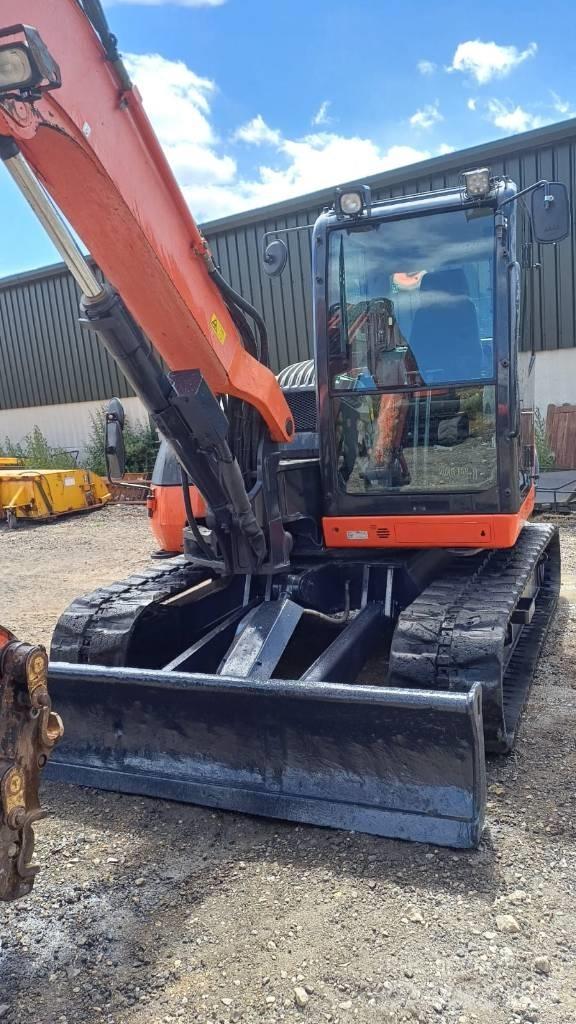 Kubota KX 080-4 Midikaivukoneet 7t - 12t
