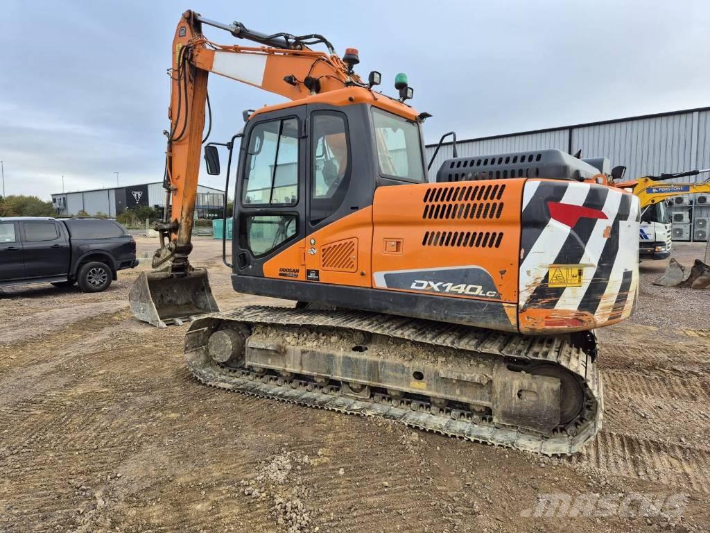 Doosan DX 140 LC-5 Telakaivukoneet