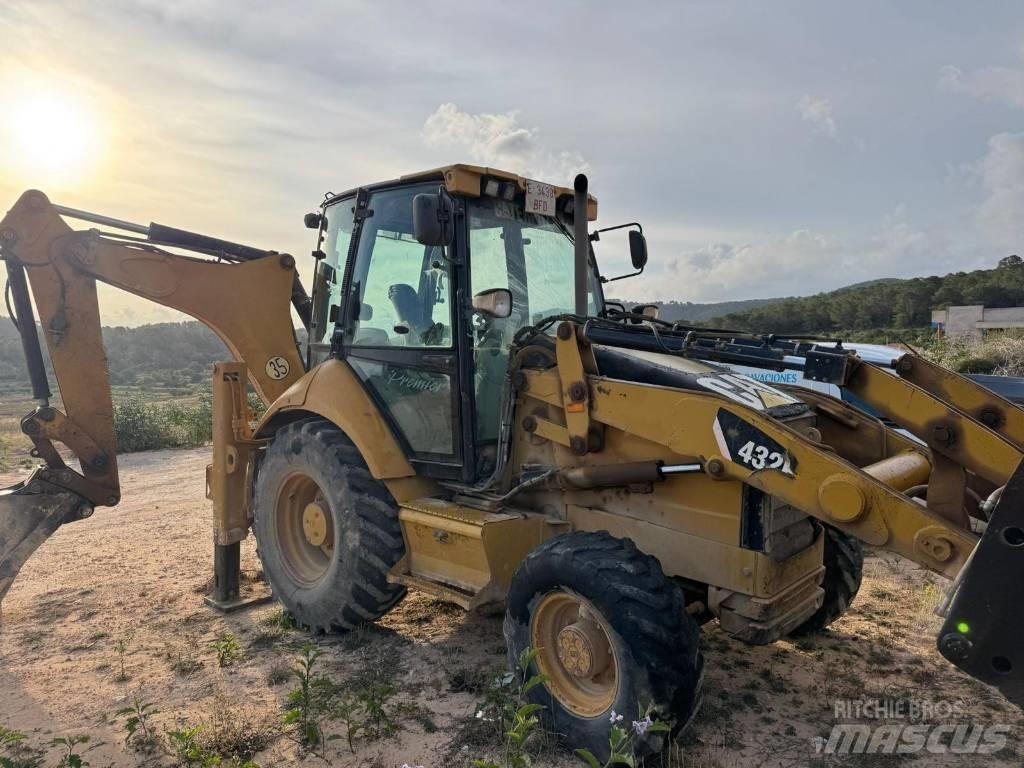 CAT 432 E Kaivurikuormaajat