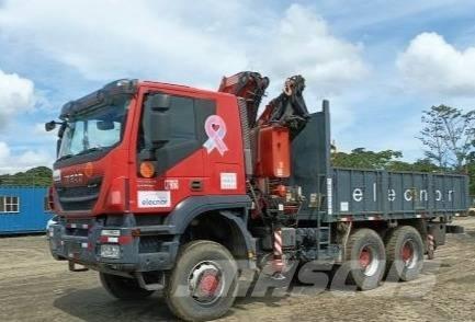 Iveco Trakker 410 Nosturiautot