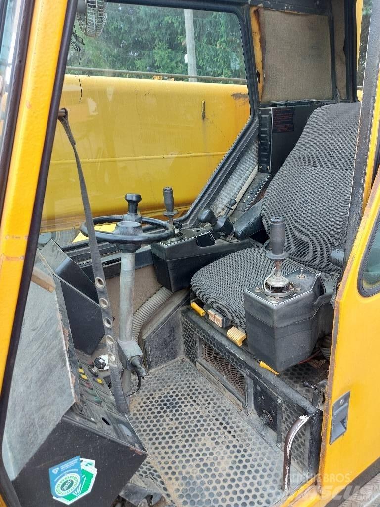 Liebherr LTM 1025 Mobiilinosturit
