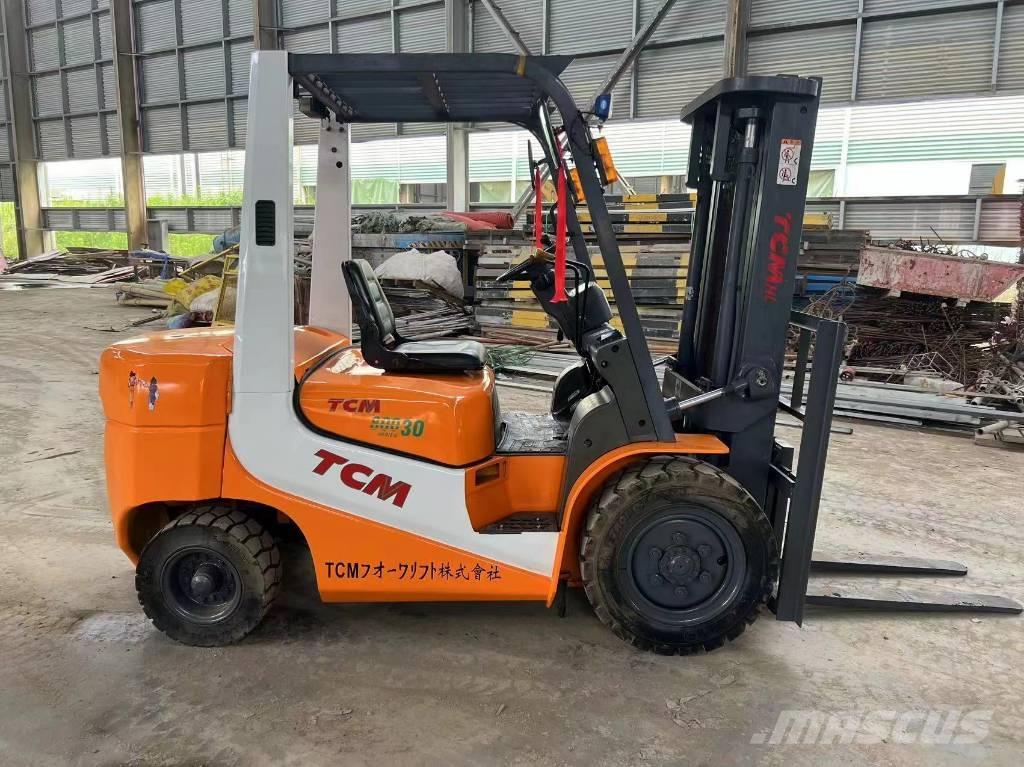 TCM FD 30 Dieseltrukit