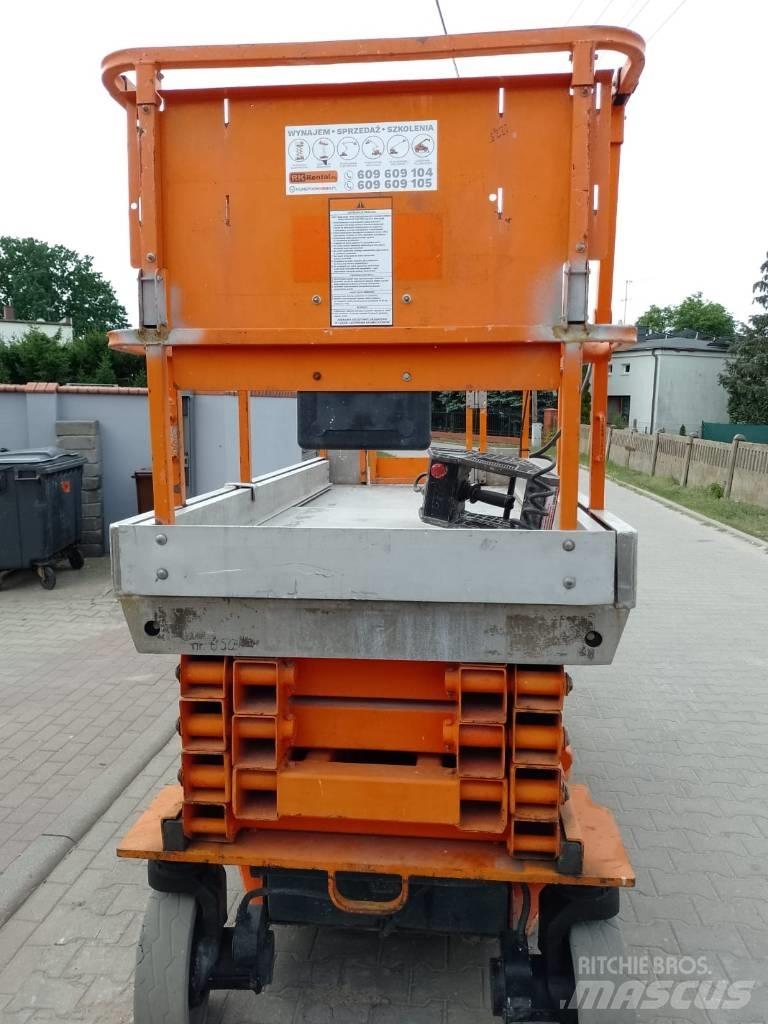 JLG 2646 ES Saksilavat