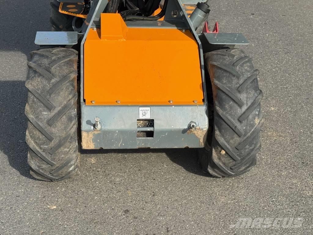 GiANT G 1200 Pyöräkuormaajat