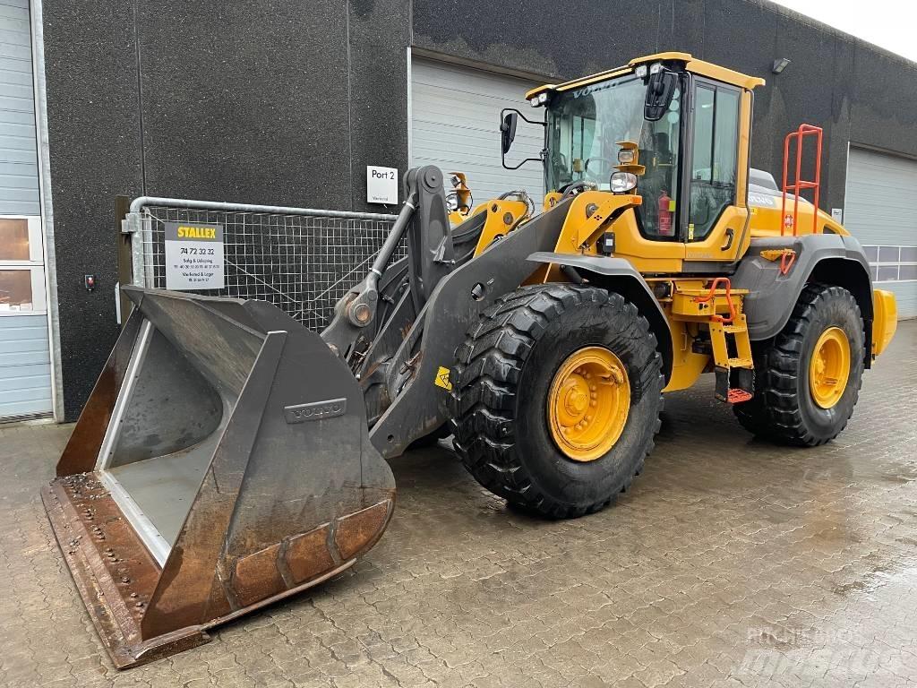 Volvo L110H Pyöräkuormaajat