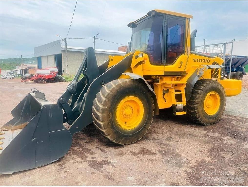 Volvo L 90 F Pyöräkuormaajat