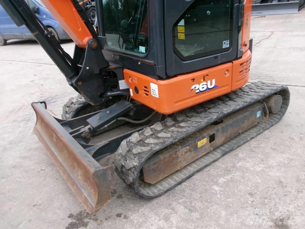 Hitachi 26U Minikaivukoneet < 7t