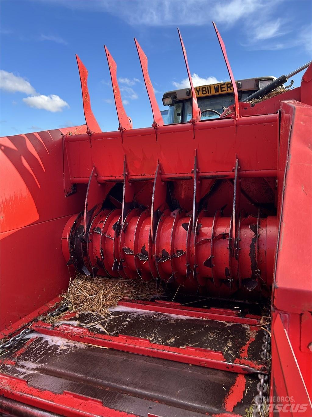 TEAGLE TOMAHAWK 808S Paalinkäsittelykoneet
