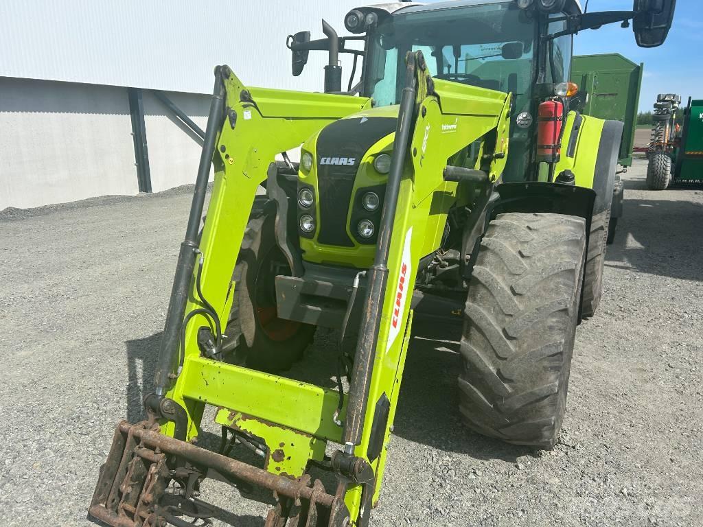 CLAAS Arion 440 Traktorit