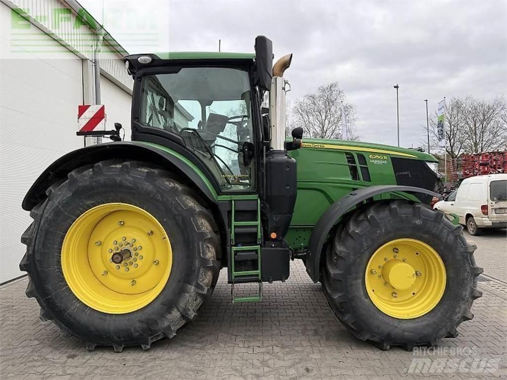 John Deere 6250 r Traktorit