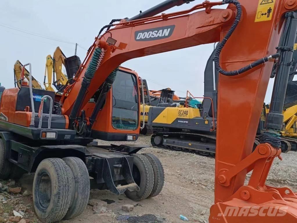 Doosan 150 W Pyöräkaivukoneet