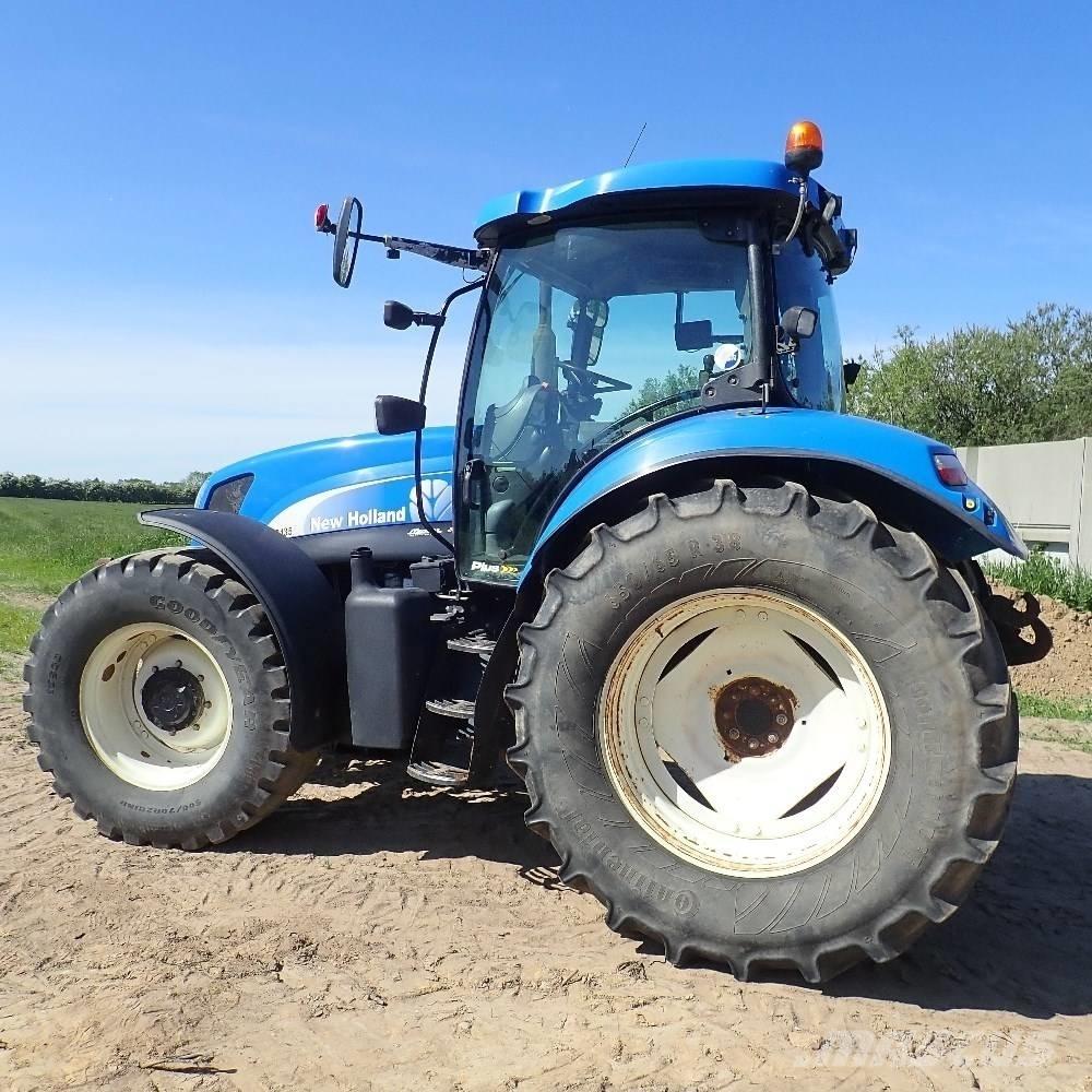 New Holland TA 135 A Traktorit