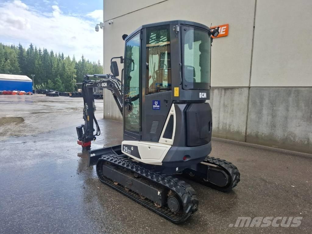 ECM 25 ZT Minikaivukoneet < 7t