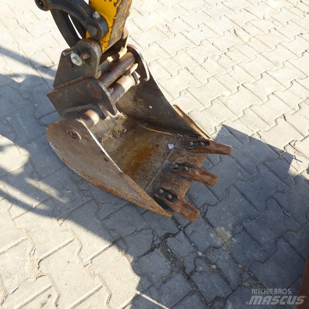 JCB 8010 CTS Minikaivukoneet < 7t