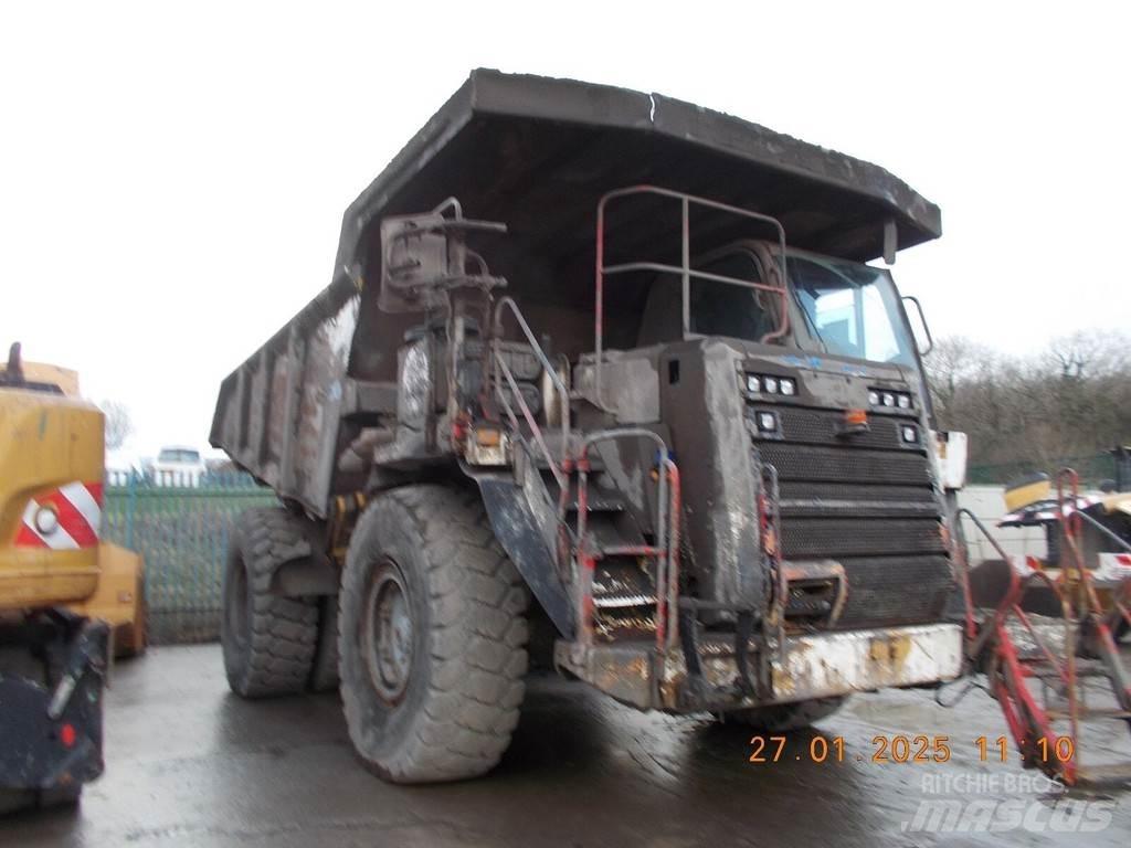 CAT 775G Maansiirtoautot