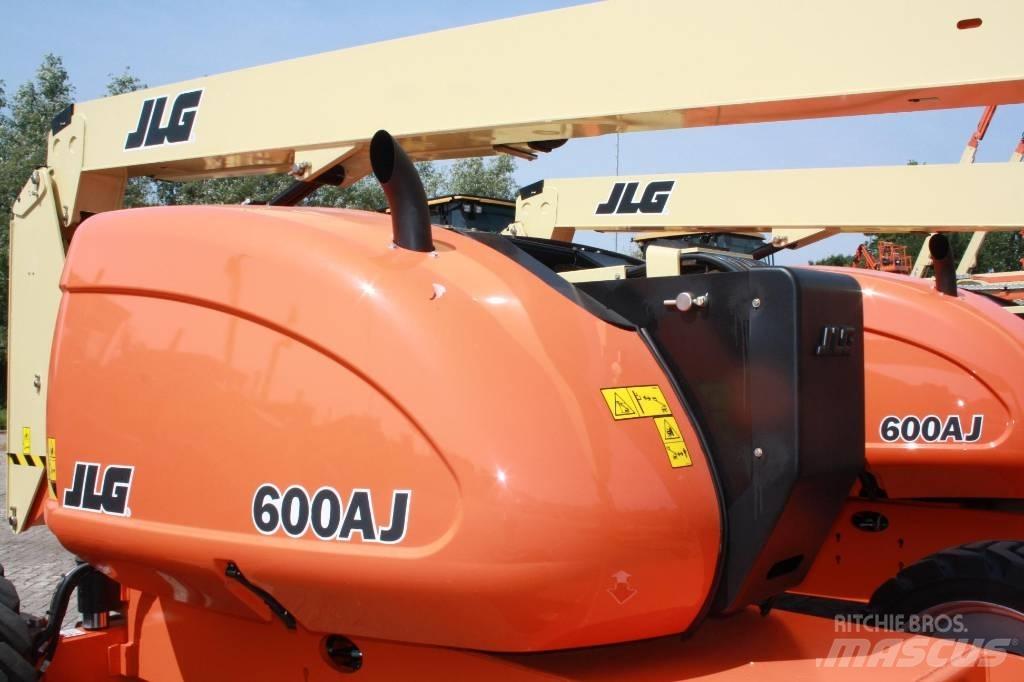 JLG 600 AJ Kuukulkijat