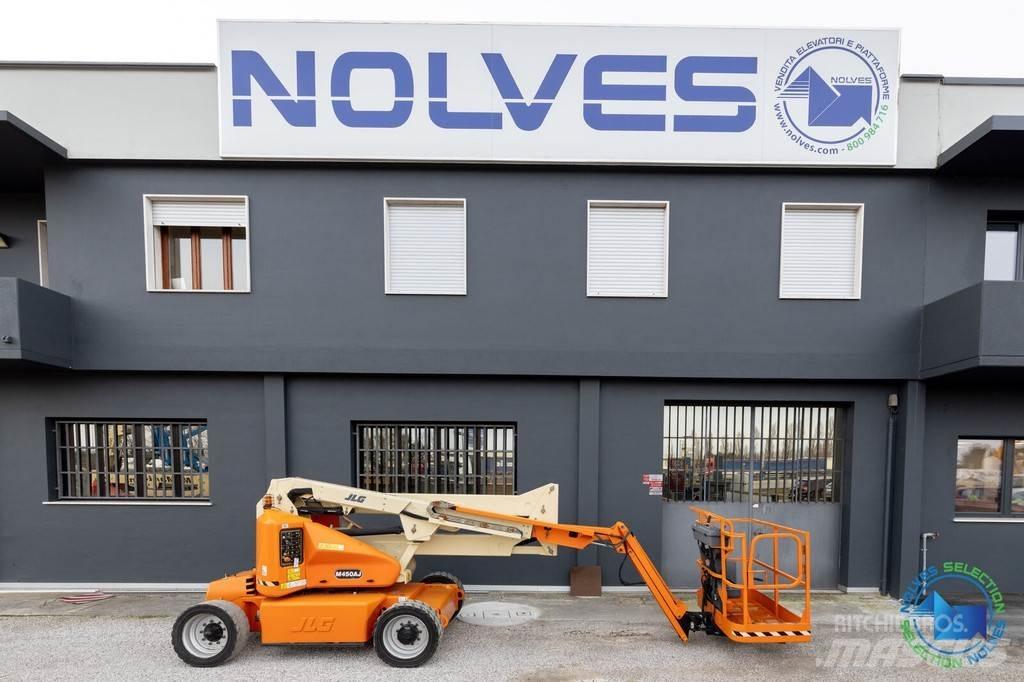 JLG M450AJ Kuukulkijat