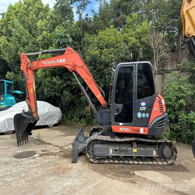 Kubota 183-3 Telakaivukoneet