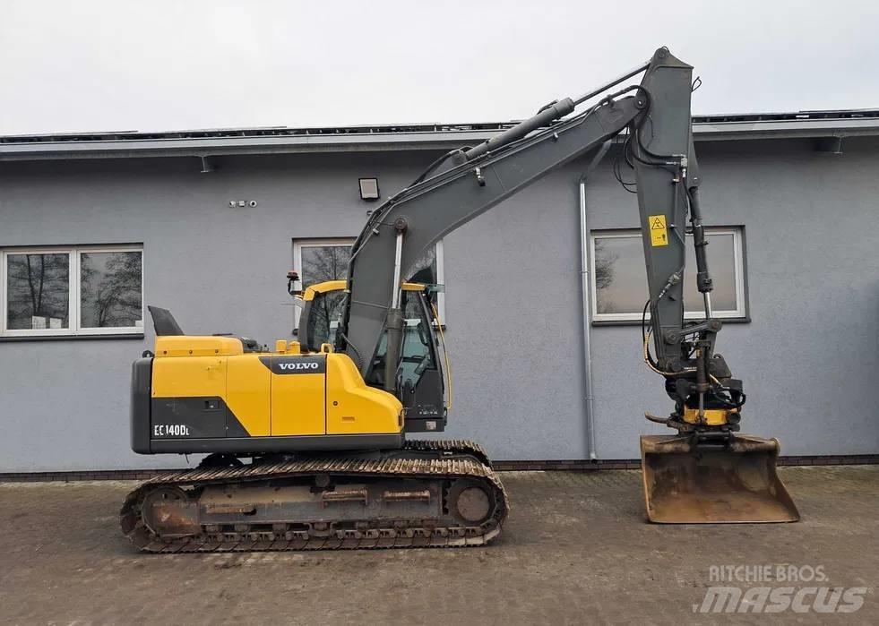 Volvo EC 140 DL Telakaivukoneet