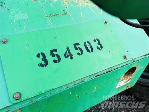SkyTrak 6042 Kurottajat