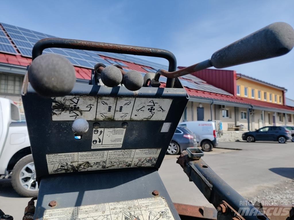 Bobcat S750 Kaivuulaitteet