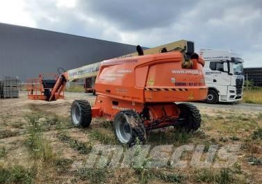 JLG 660 SJ Teleskooppipuominostimet