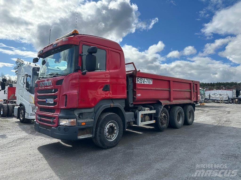 Scania R560 8x4 Sora- ja kippiautot