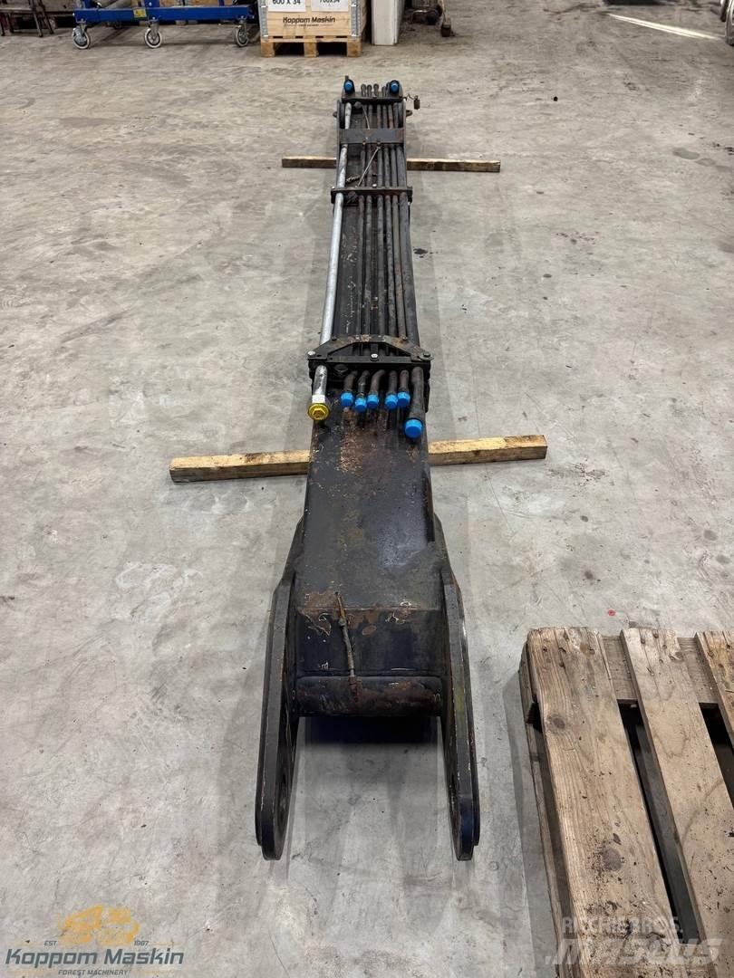  TJ 180H Harvesterinosturit