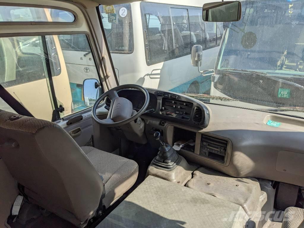 Toyota Coaster Bus Minibussit