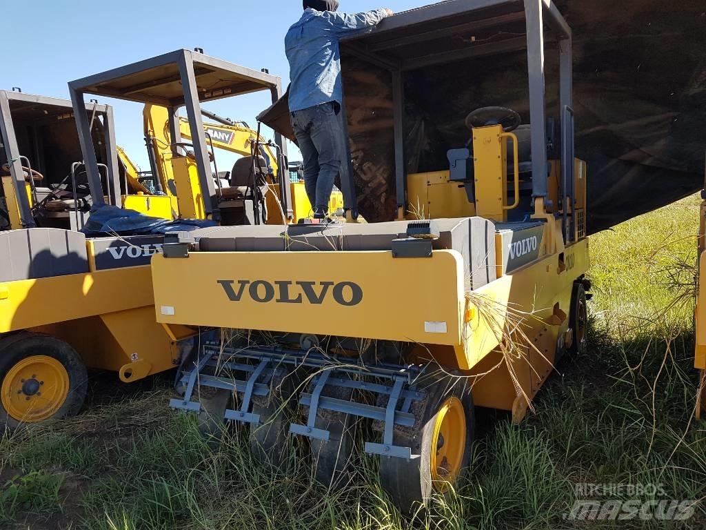 Volvo PT 125 Kumipyöräjyrät