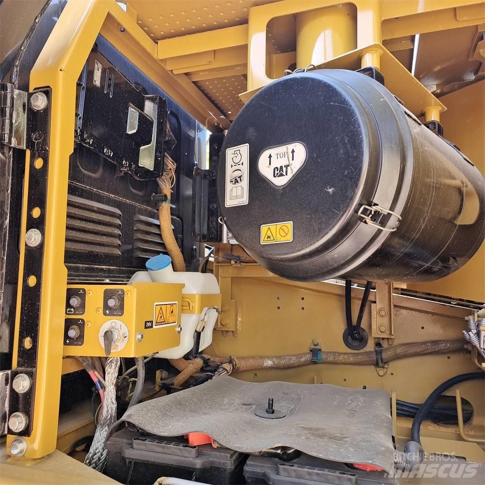CAT 320 GC Telakaivukoneet